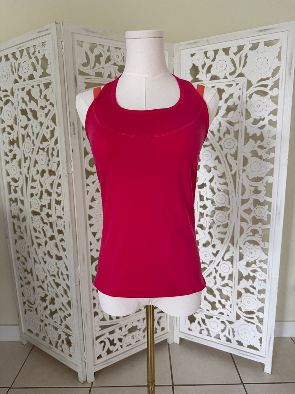 Fuchsia Racerback Tank Top - Women's Athletic Scoop Neck